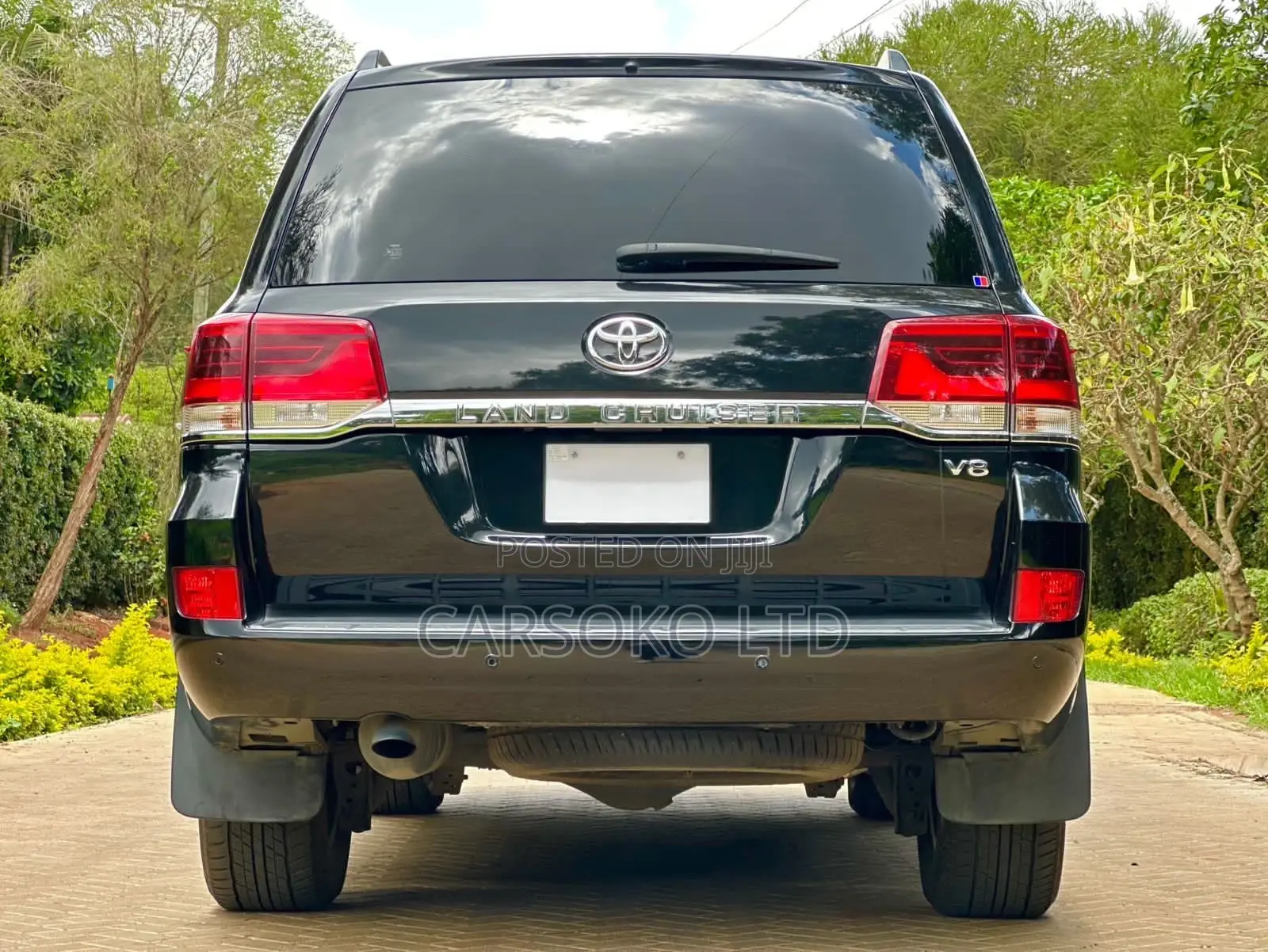 Toyota Land Cruiser 2016 Black