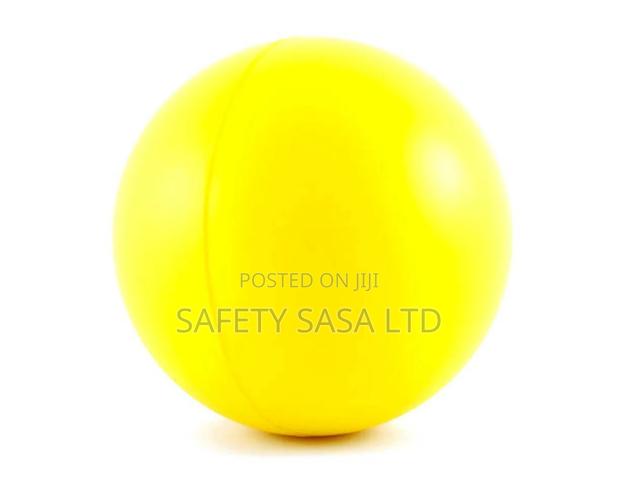 Stress Ball/ Squeeze Ball Yellow - thumbnail 2