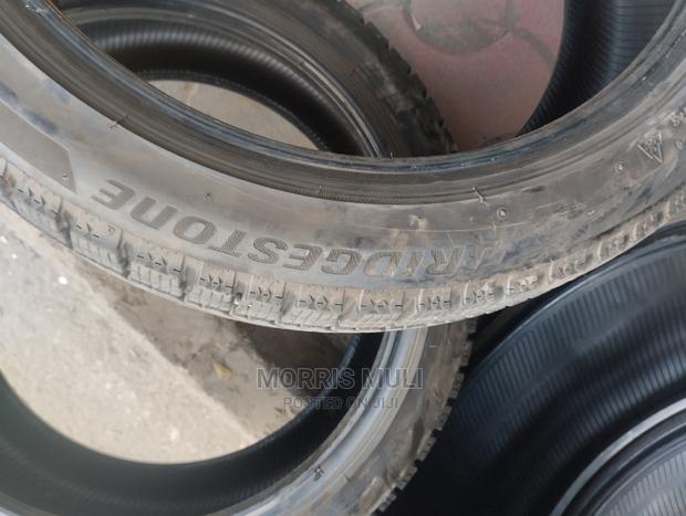 215/45r18 Bridgestone - thumbnail 2