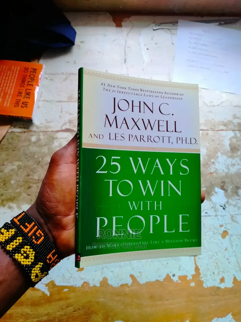 25 Ways to Win With People Book by John C. Maxwell