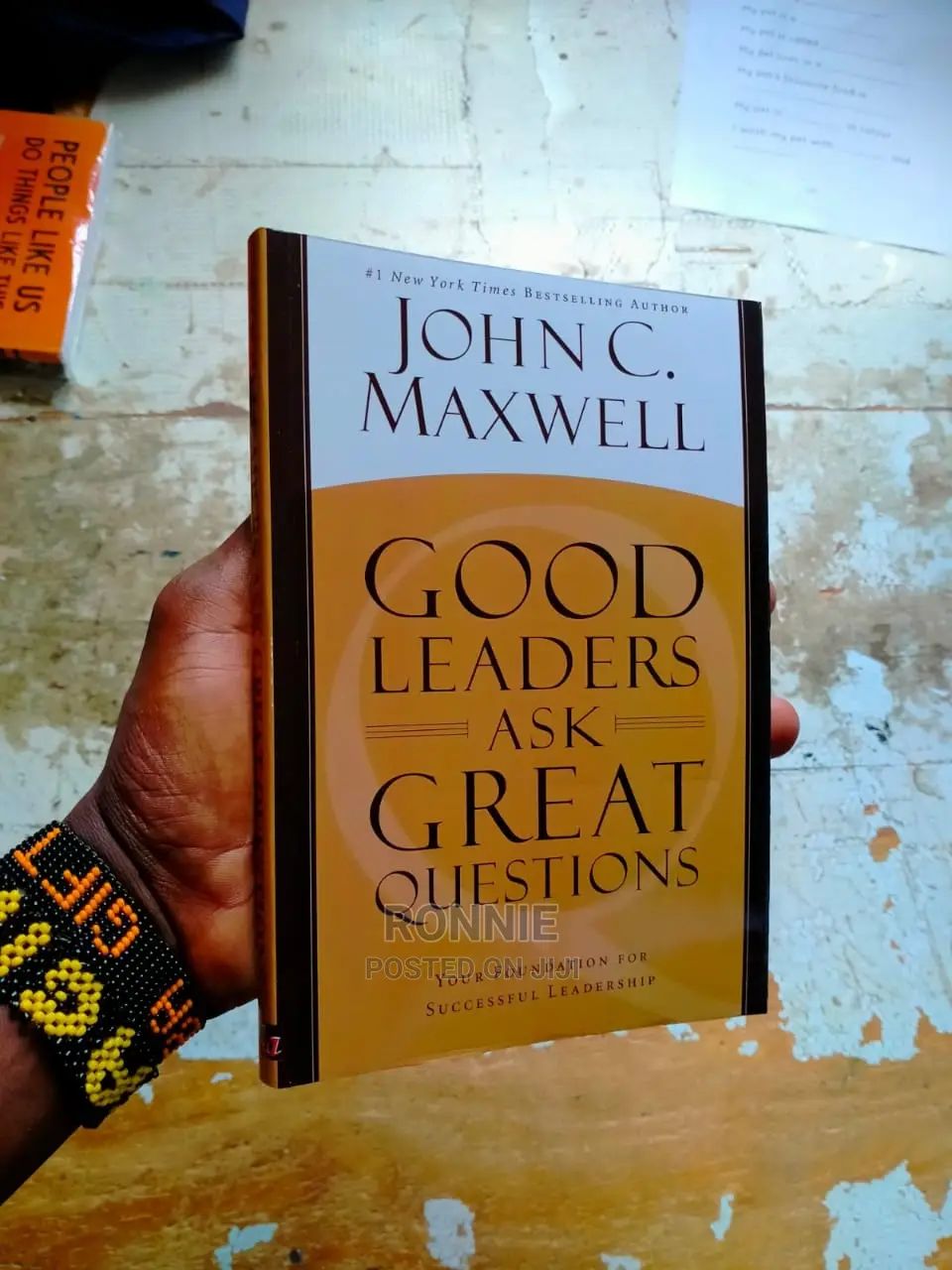 Good Leaders Ask Great Questions Book by John C. Maxwell
