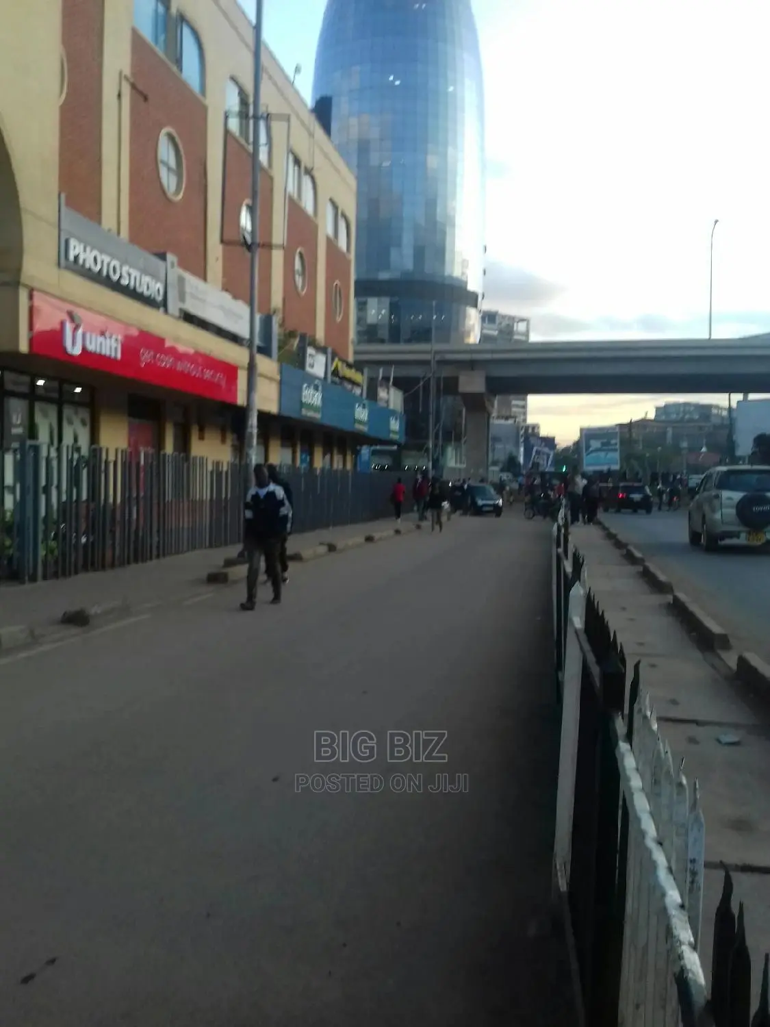 Offices / Shops :Rent:Buy