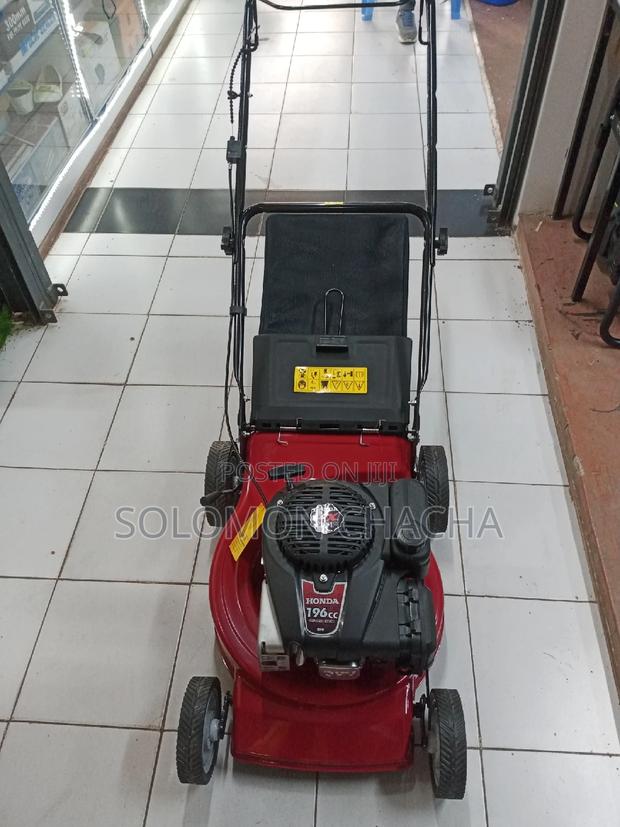 Honda Lawn Mower 196cc - thumbnail 3