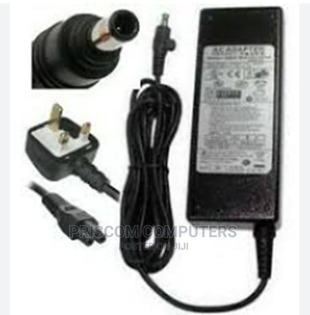 Samsung NP900X4B, NP900X4C, NP900X4D Charger Adapter