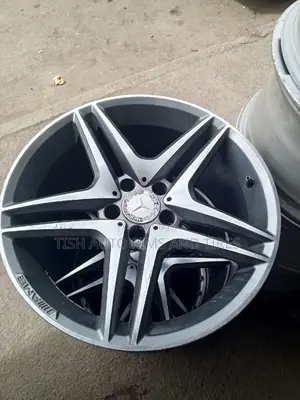 Staggered 18 Inch Mercedes Benz Rims