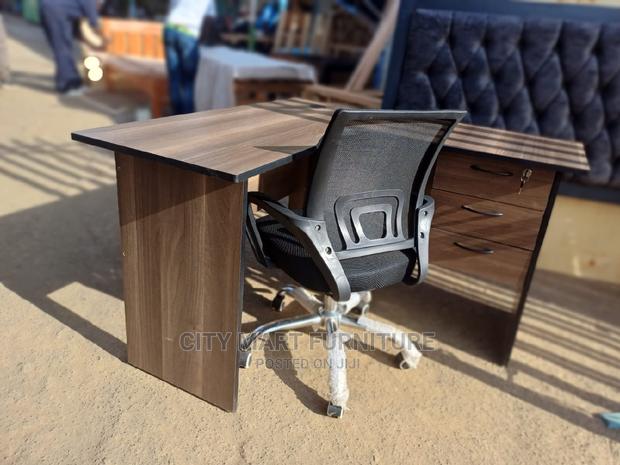 Office Chair+ L-Shaped Office Desk - main view