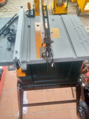 Table Saw 1800W Handyline