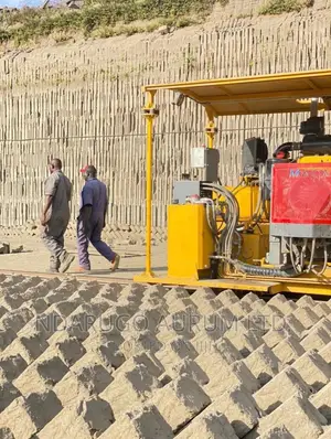 MACA (New) Stone Cutting Machine