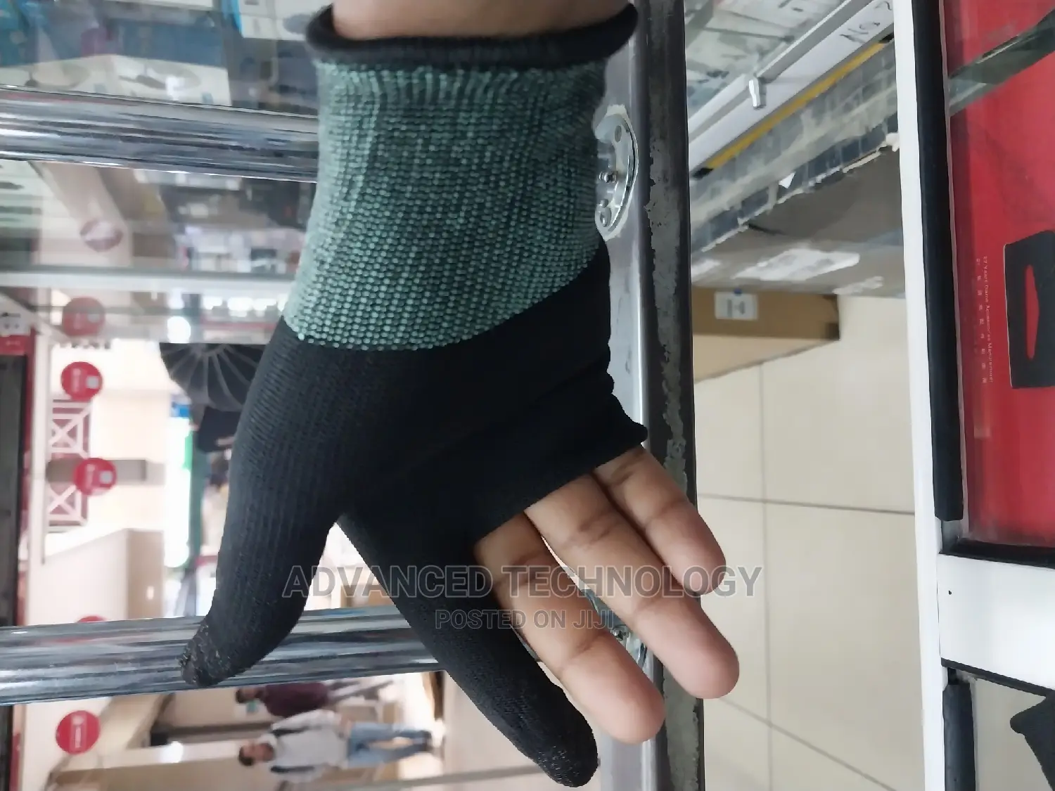 Gaming Hand Gloves