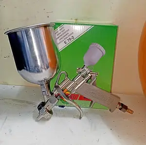 Aerografo Spray Gun With Metal