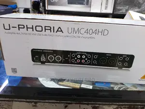 Behringer U-Phoria UMC404 Soundcard