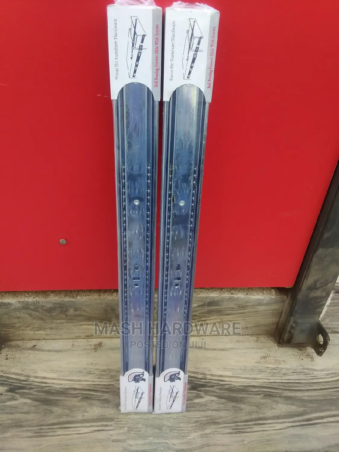 20"Romany's Drawer Rails