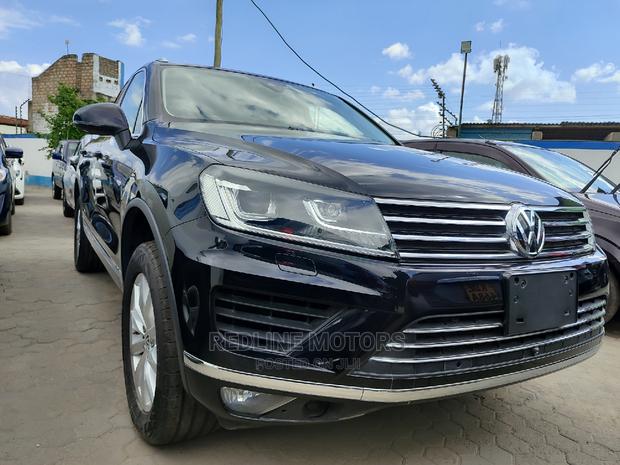 Volkswagen Touareg 2016 Black