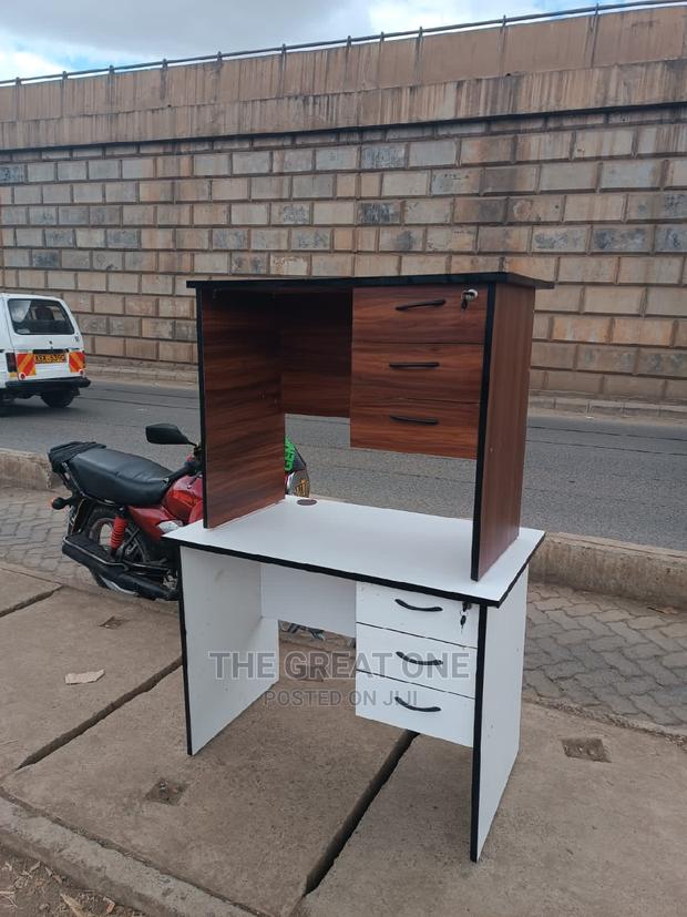 Office Desks - main view