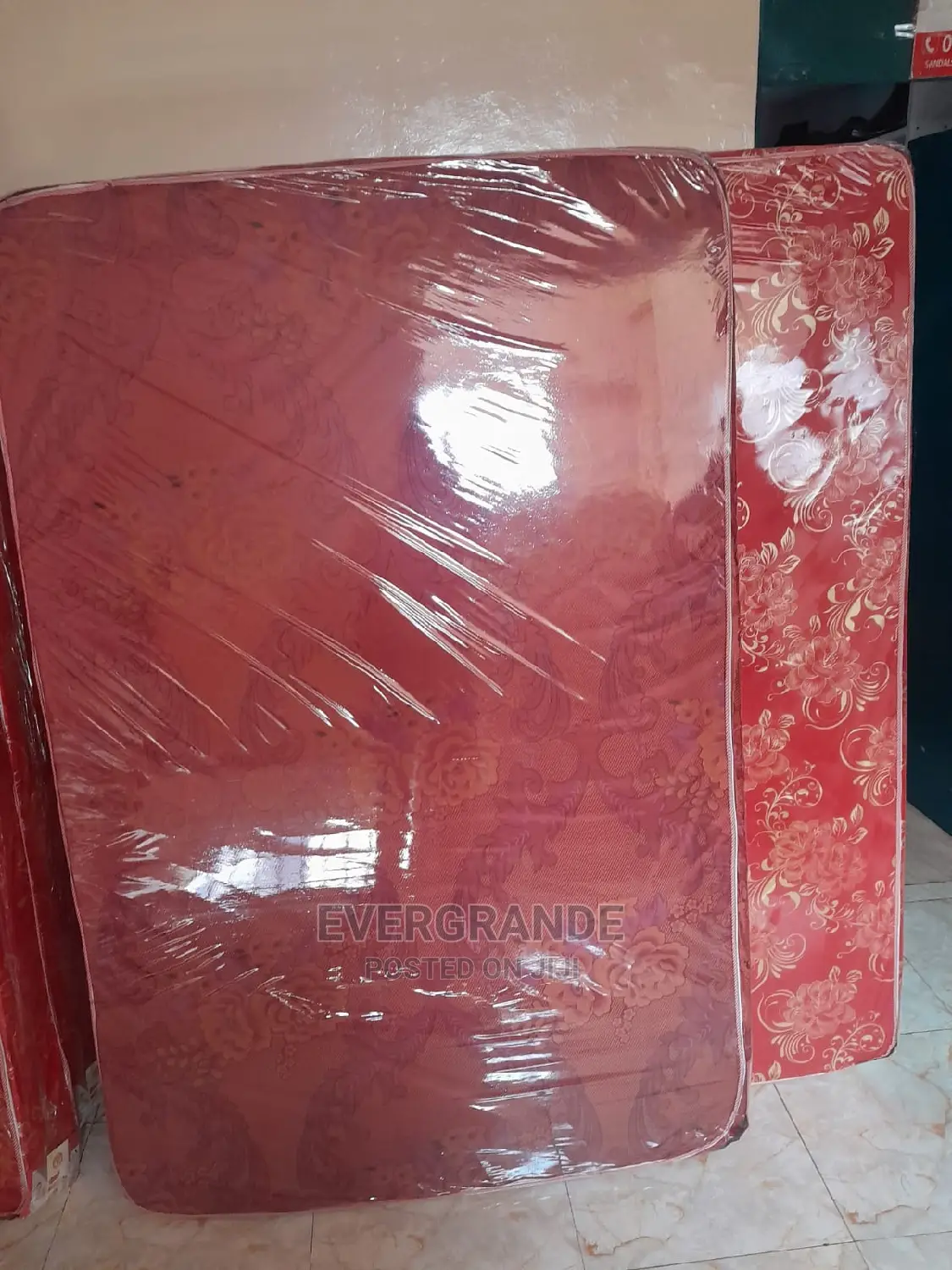 Classy Unique Mattress 3*6 Inches