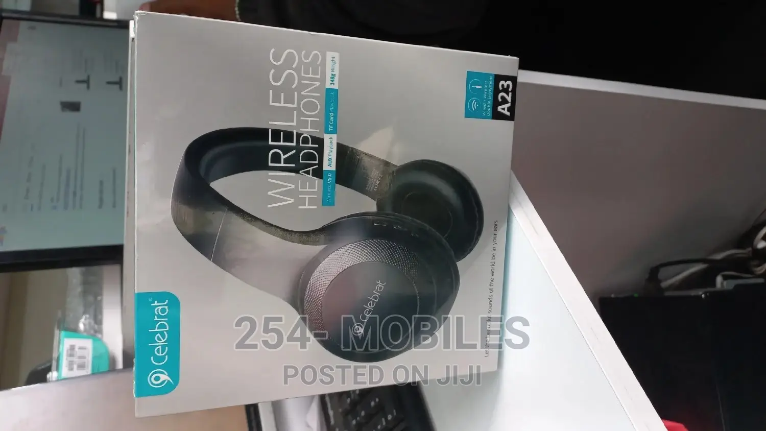 Celebrat A23 Wireless Bluetooth Headphone - 2.5 Hours