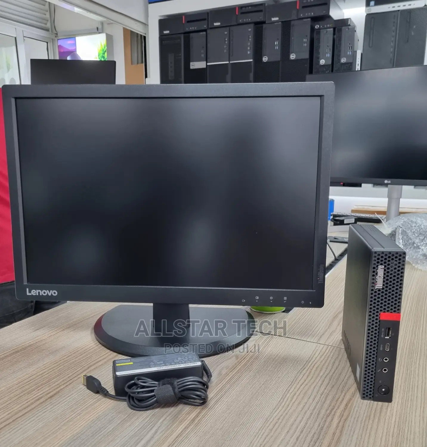 Desktop Computer Lenovo 16GB Intel Core I5 SSD 512GB