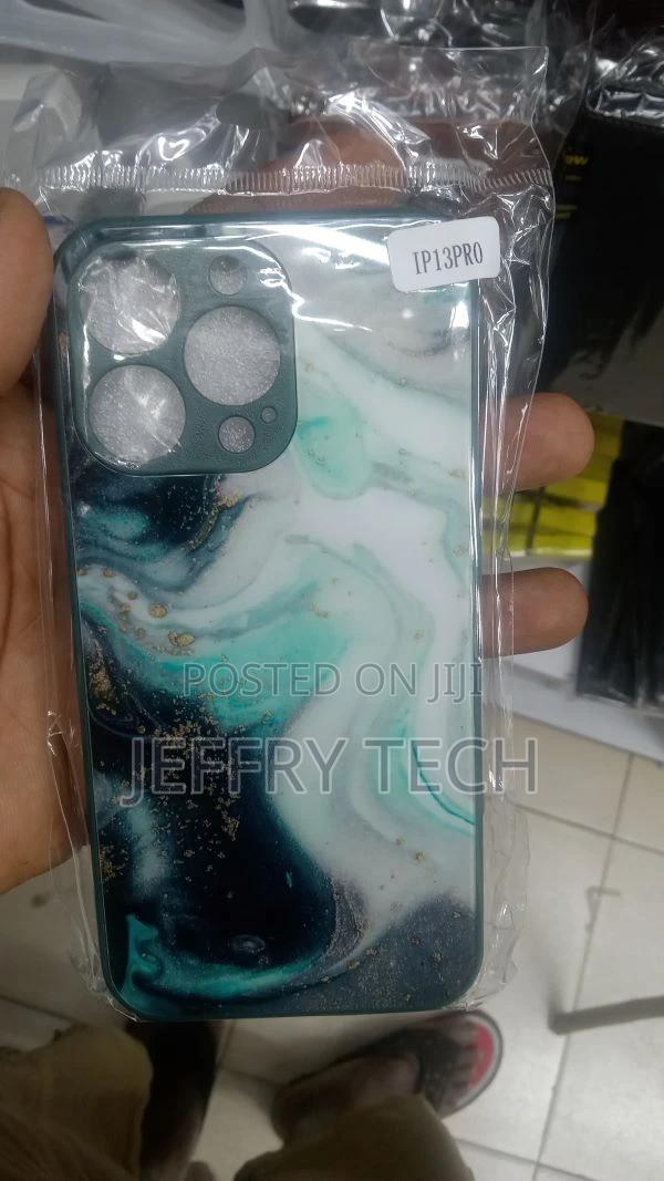 Green Marble Design Protective Phone Case iPhone13 Pro - main view