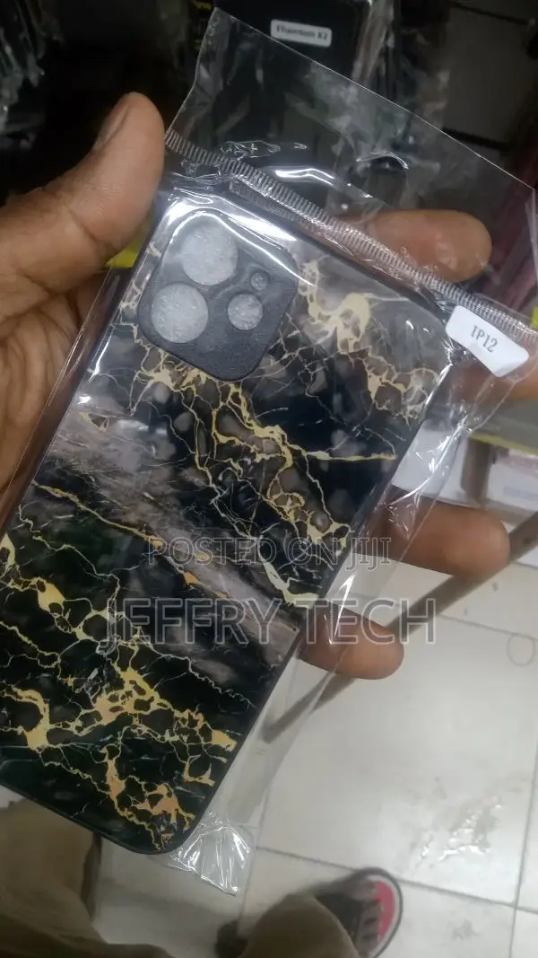 iPhone 12/12 Pro Phone Case | Classic Black Marble Case