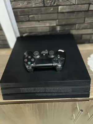 Home Used PS 4 Pro