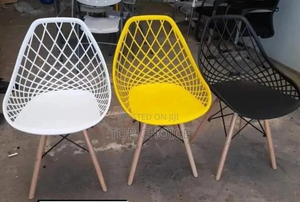Mesh Aemes Chairs - main view