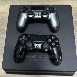 PS4 Slim(2psds - thumbnail 2