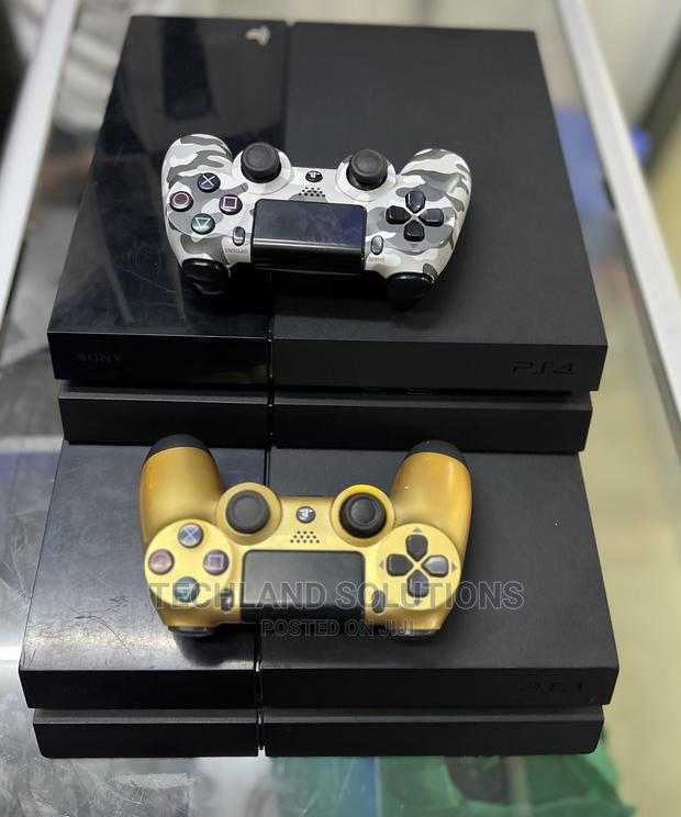Sony Playstqtion 4 - thumbnail 2