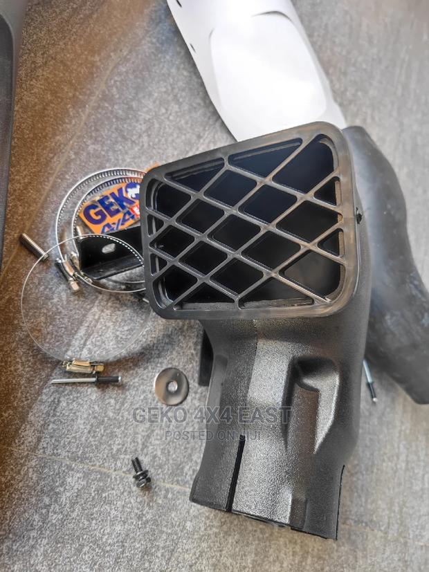 Land Rover Defender Snorkel - thumbnail 7