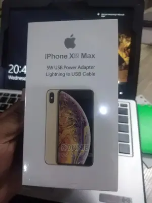 Quality Durable Warranty iPhone Full 5w Adapter Charger