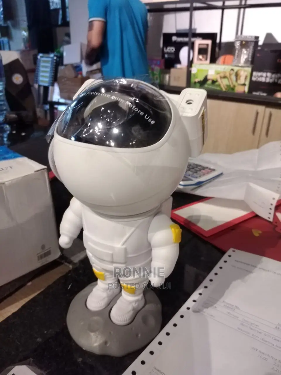 Star Projector Galaxy Night Light - Astronaut Space Buddy Pr