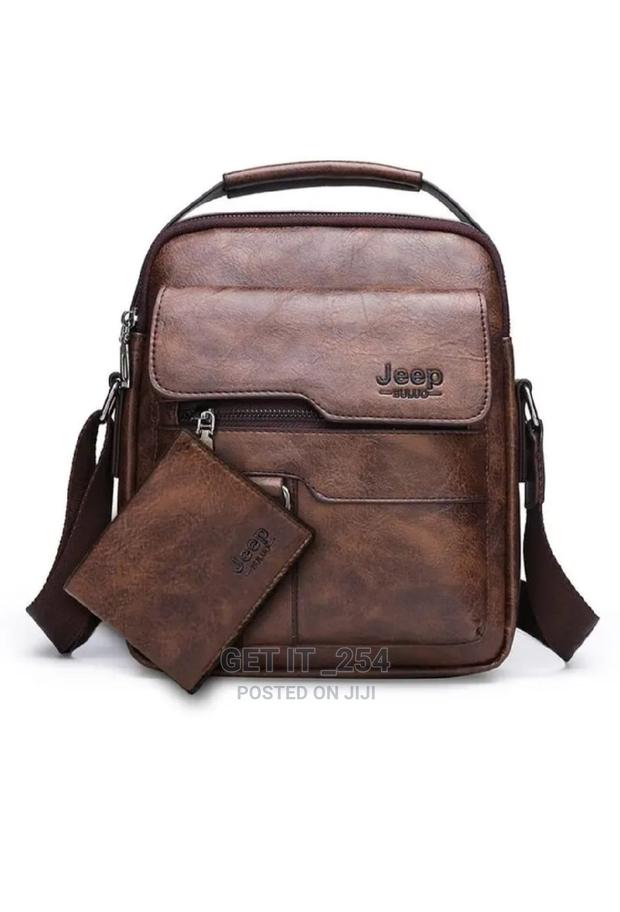 Stylish Jeep Wrangler Shoulder Bags - main view
