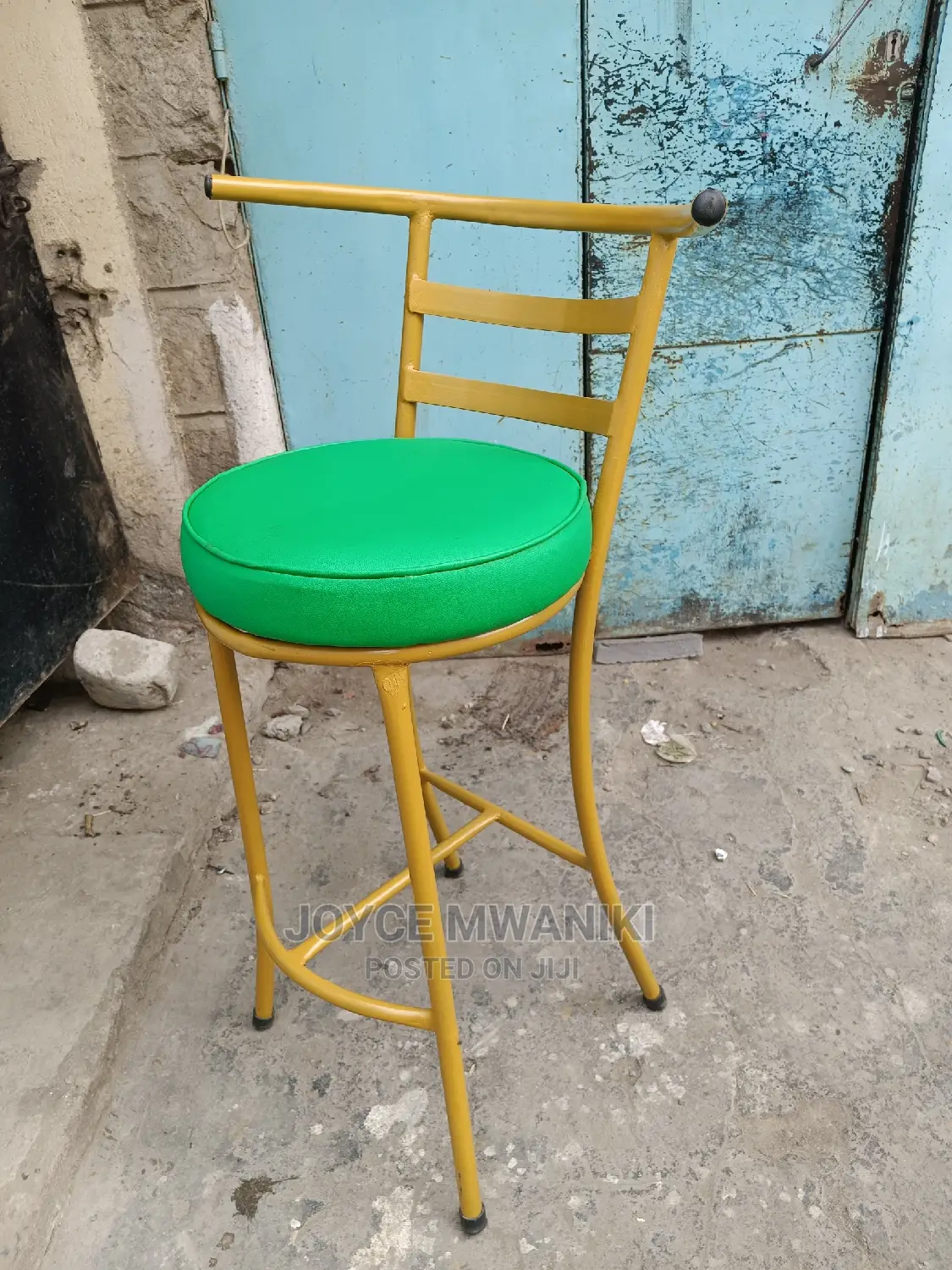 High Stool for Restaurant Green and Gold in Colour