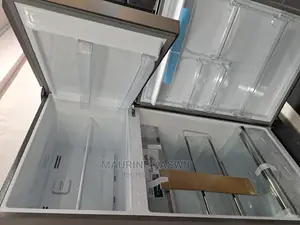 Hisense Fridge 494l RC73WC4SA N0fros