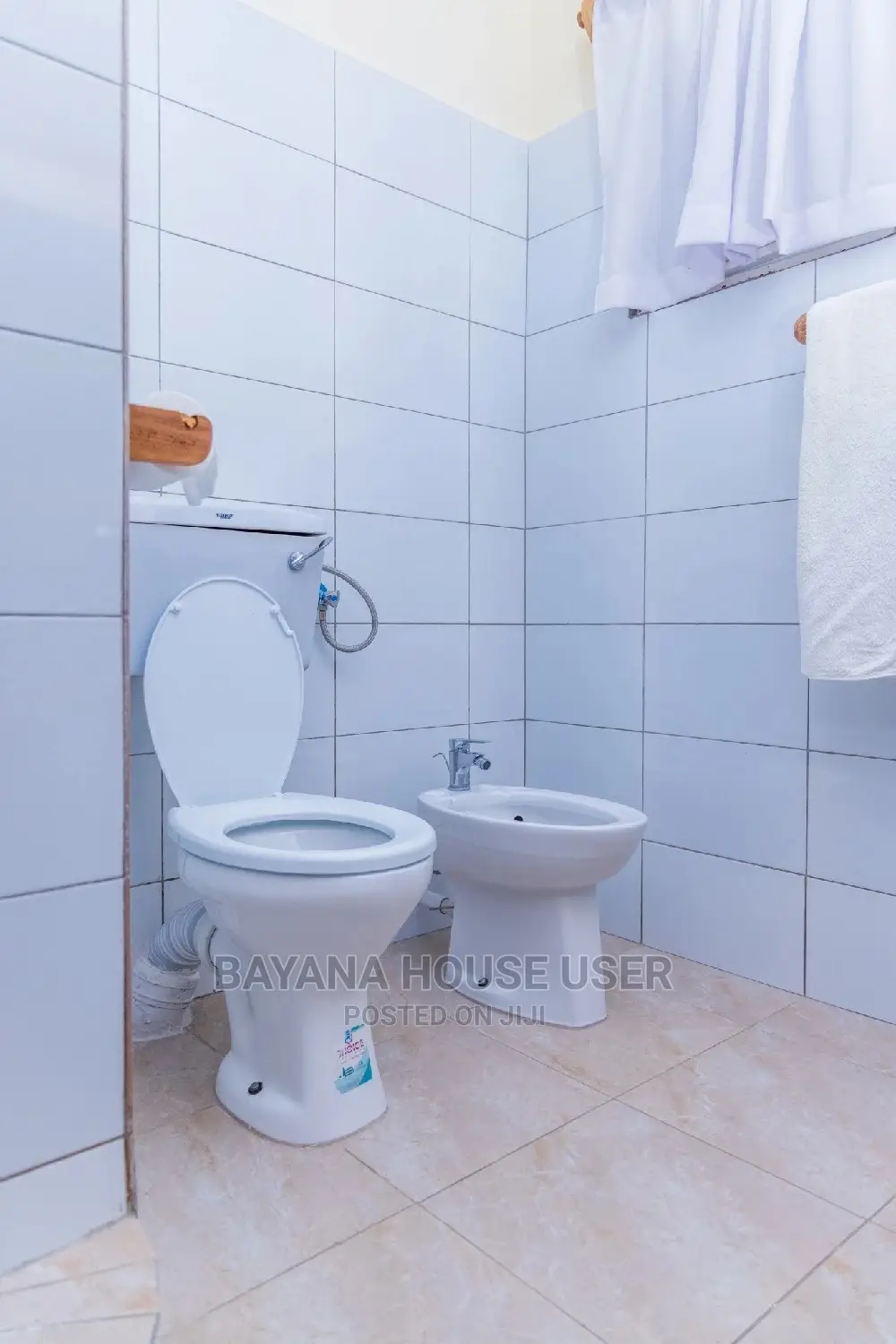 Airbnb 4 Bedroom Sleeps 8+Chef/Cook Inclusive