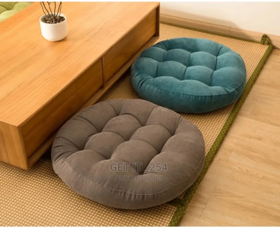Round Floor Pillows