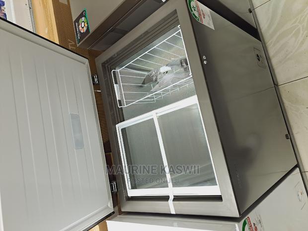 200 L Hisense Freezer