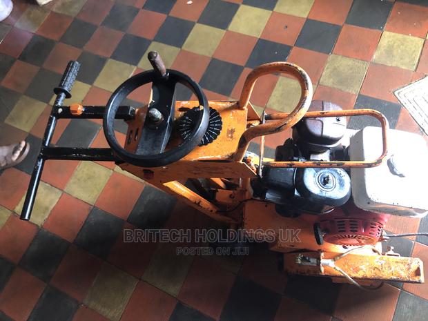 Ex-Uk Concrete Cutters - thumbnail 5