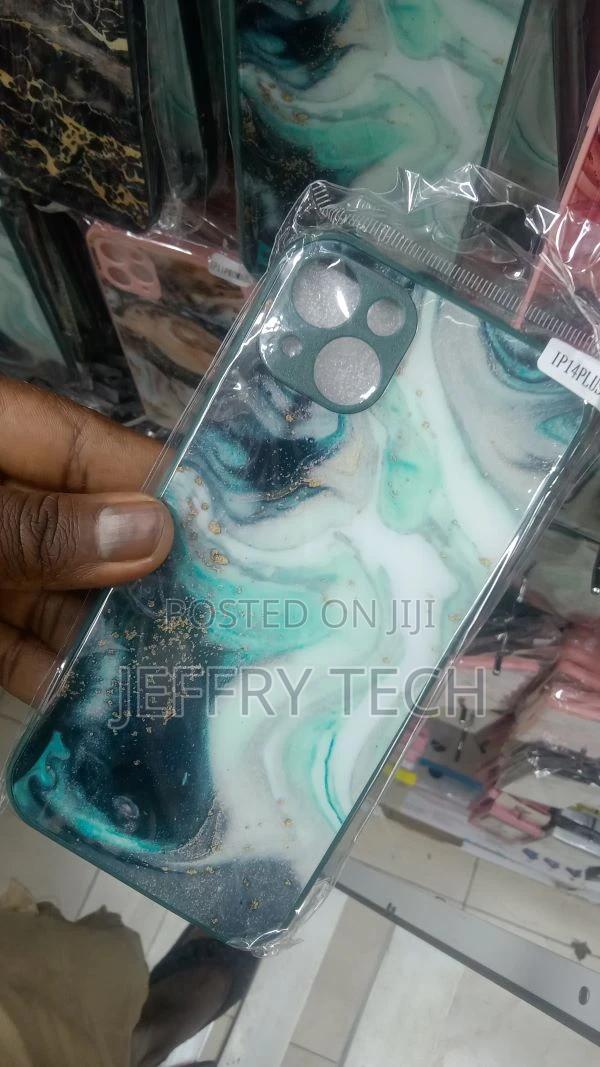 Hard-Shell Case for iPhone 14 Plus -Green White Marble - thumbnail 3