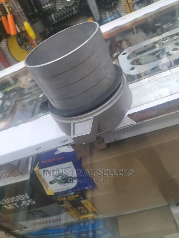 Coupling 4" Pipe to Pump Connector - main view