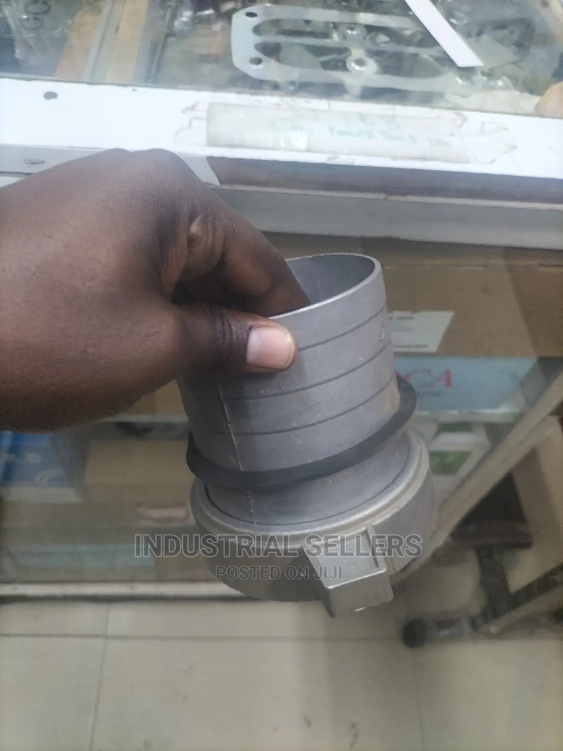 Coupling 4" Pipe to Pump Connector
