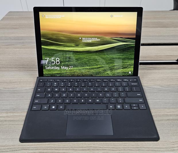 Laptop Microsoft Surface Pro 7+ 8GB Intel Core i5 SSD 256GB - main view