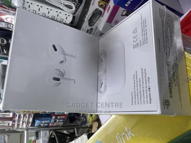 Apple Earbuds Pro - thumbnail 2