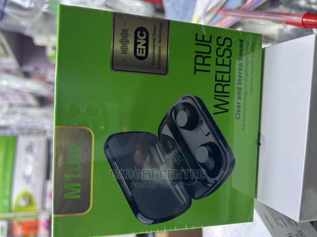 M10 Earbuds - thumbnail 3