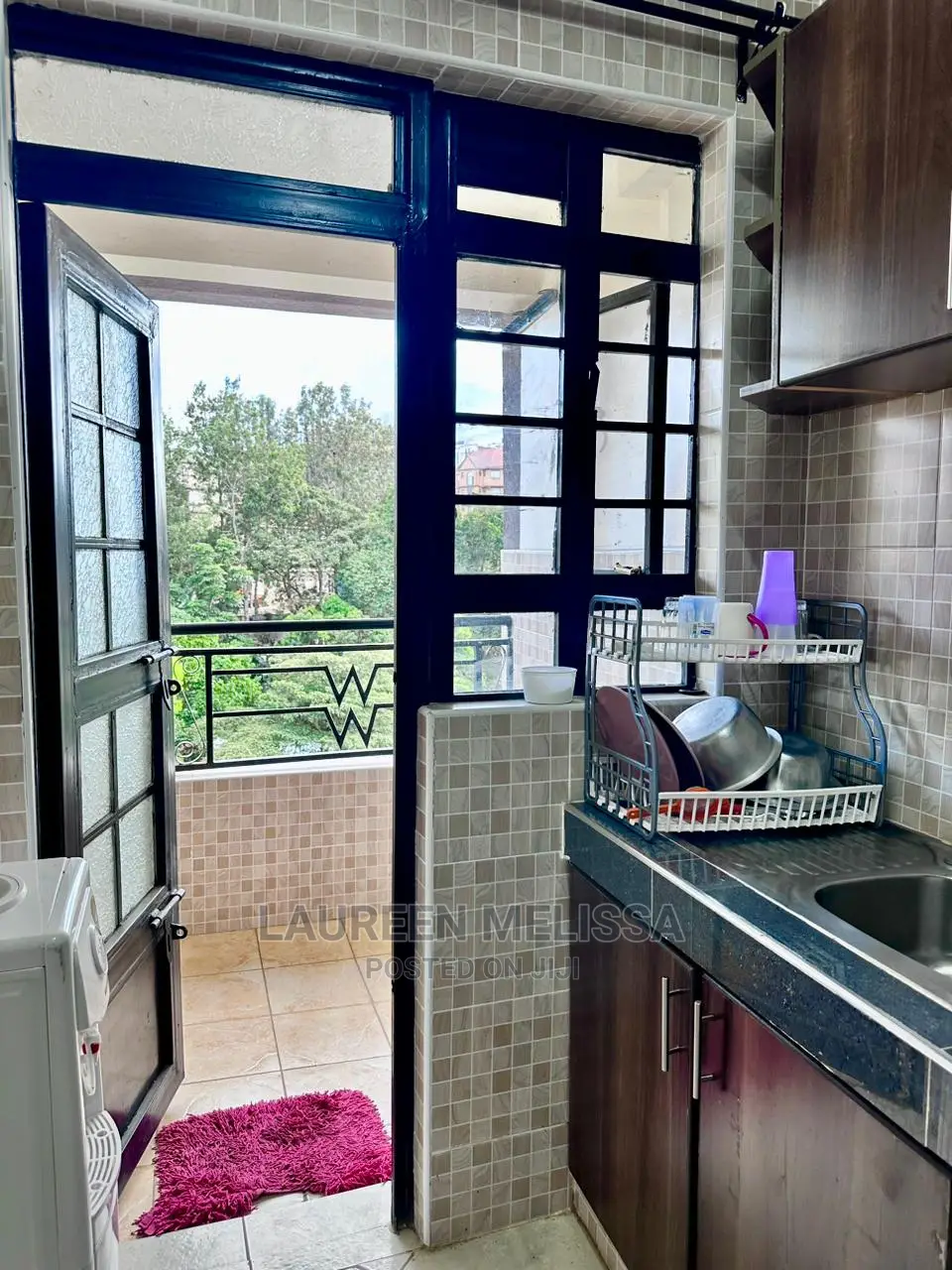 Laureen's One Bedroom Airbnb