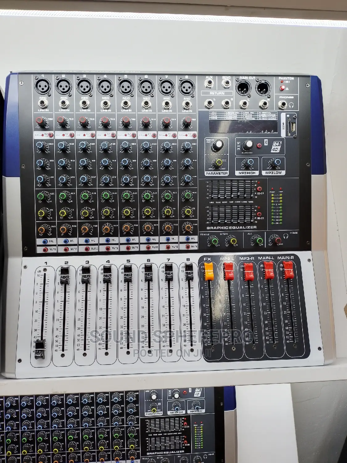 KV80 Powered Mixer