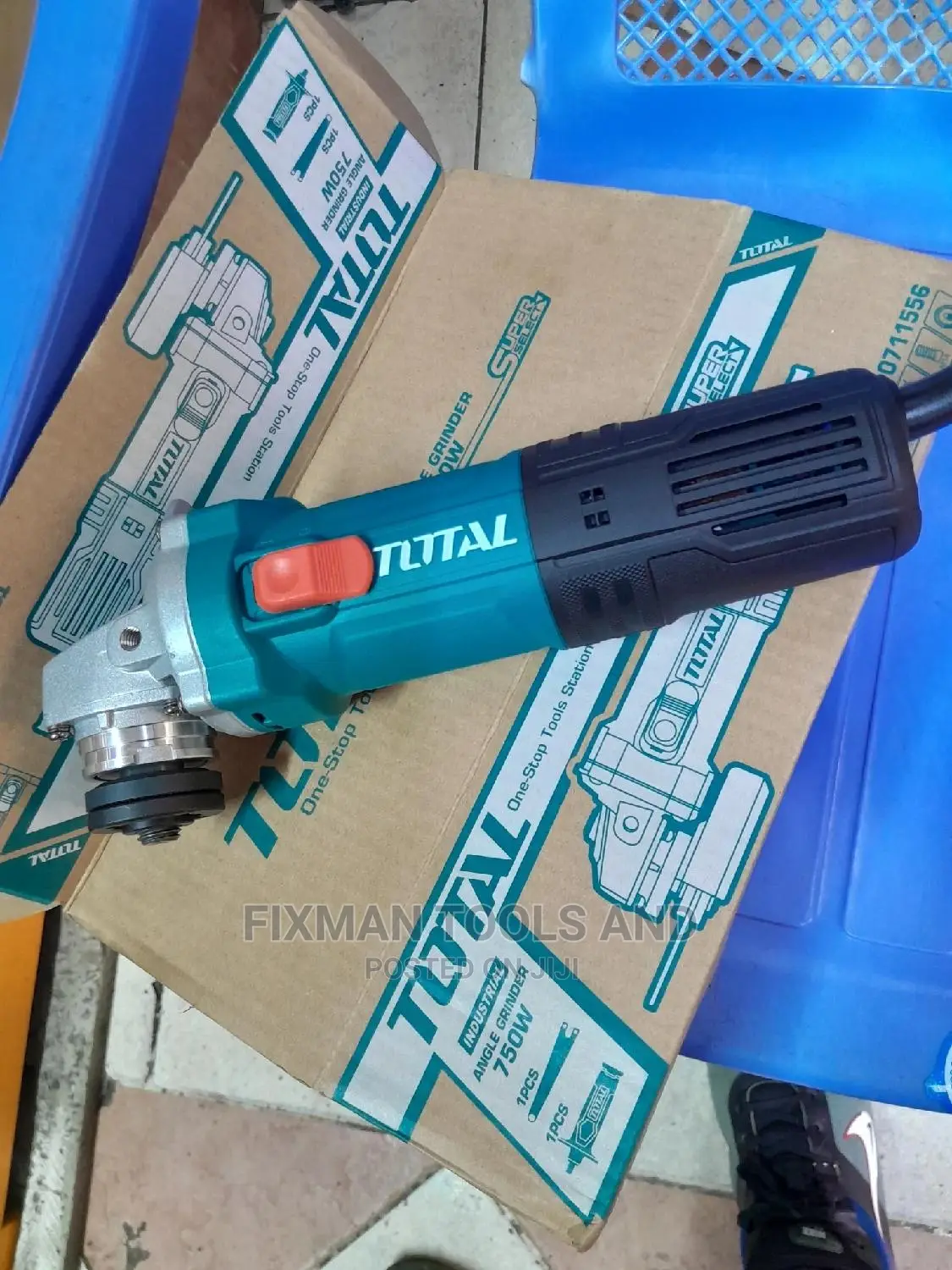 Total 4.5" Angle Grinder 710 Watts