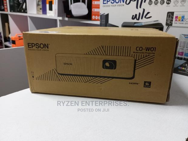 Projector Epson Co-w01 - main view