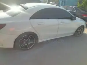 Mercedes-Benz CLA-Class 2014 White