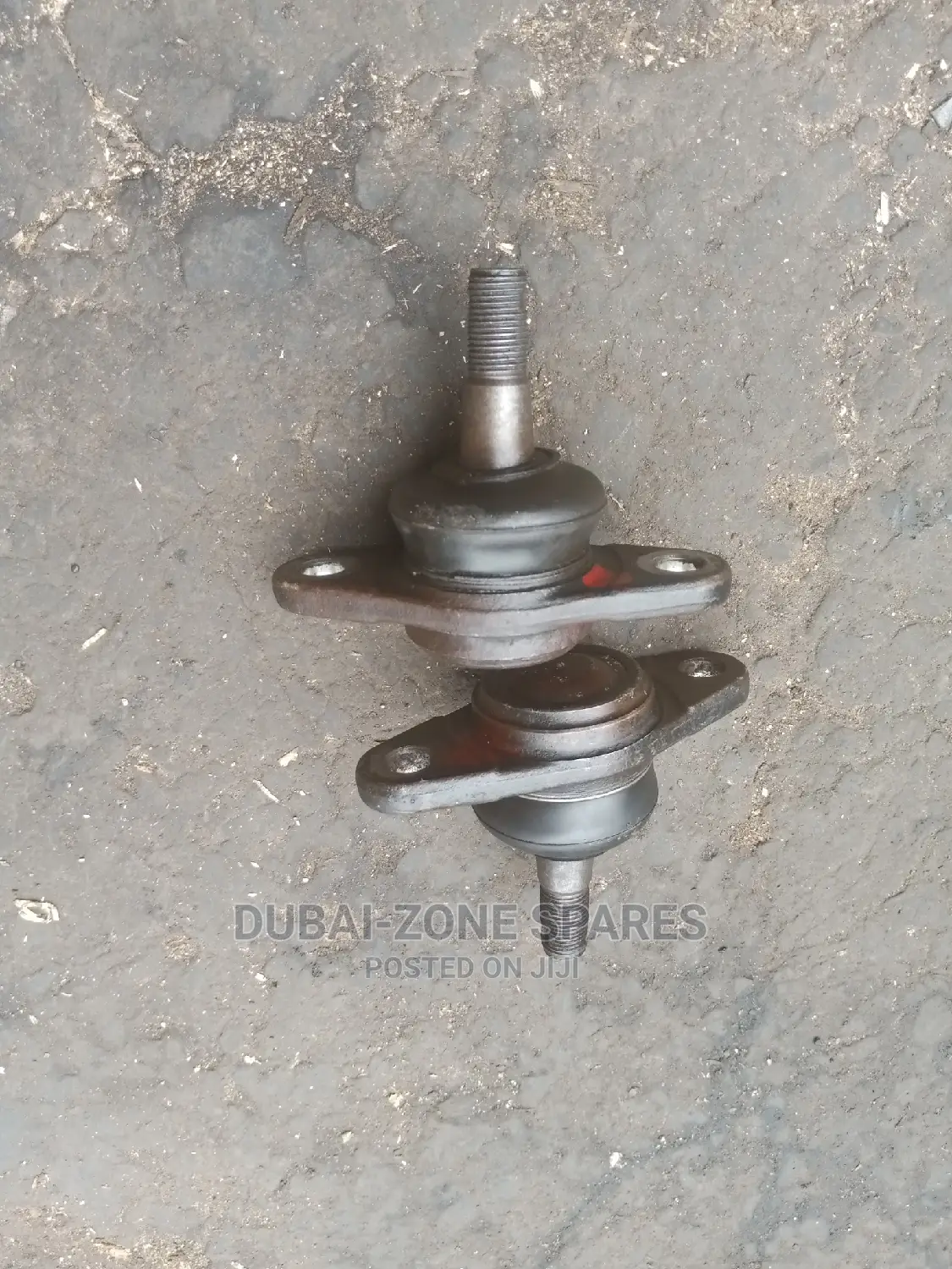 Lower Ball Joint Hiace 7L 4-Wheel Drive.