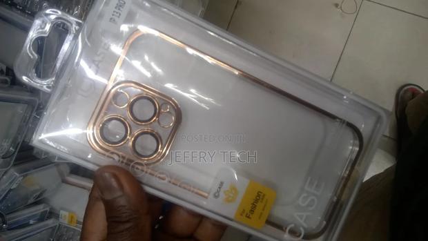 Clear Case 13 Pro Case - thumbnail 2